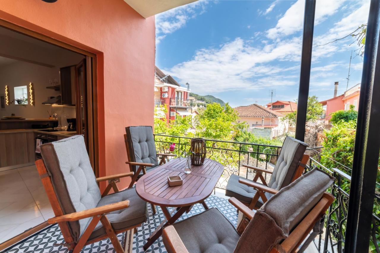 Bella Vasilica Luxury Apartments Parga Exterior foto